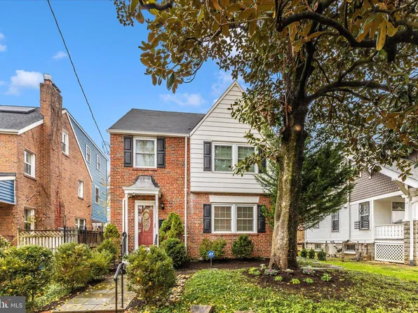 31 Milmarson Pl NW, Washington, DC 20011