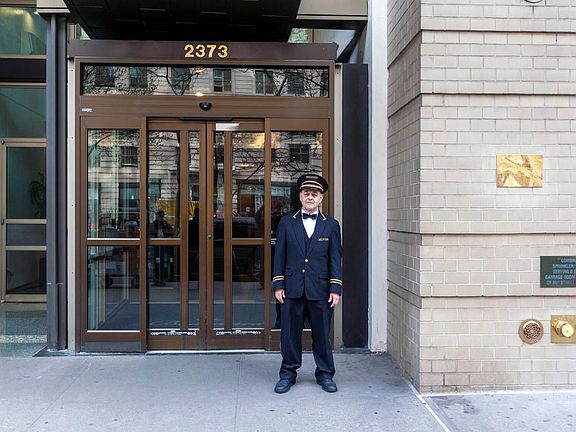 4th image of 2373 Broadway APT 1201