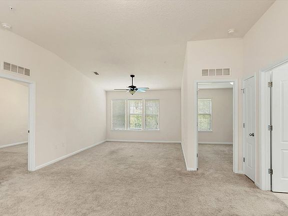 4th image of 218 Larkin Pl Unit 110