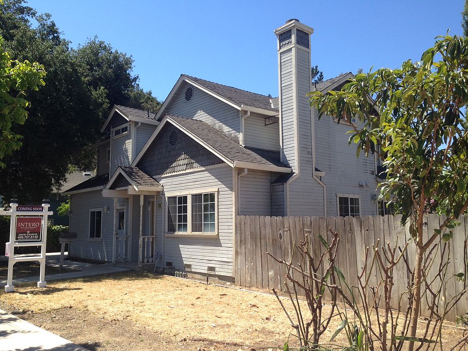 1st image of 17585 Depot St
