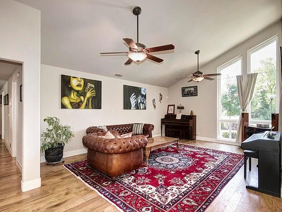 3rd image of 44368 S El Macero Dr