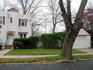 3rd image of 8243 235th St