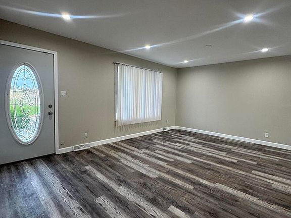 4th image of 4114 Hawthorne St