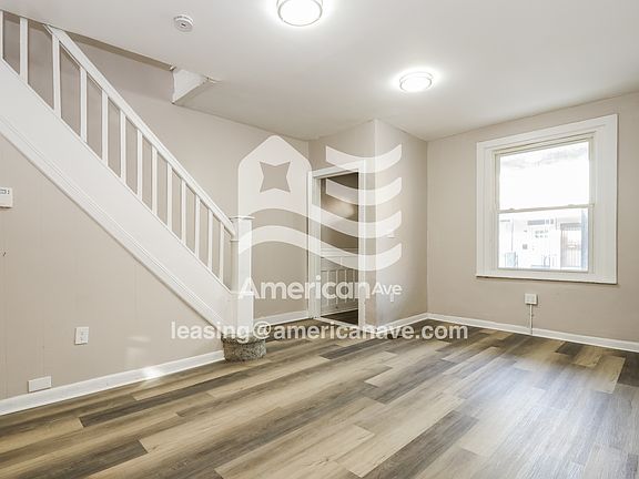 4-Living Room