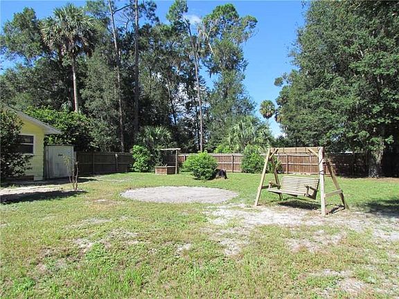 4th image of 1865 Orange Blossom Dr