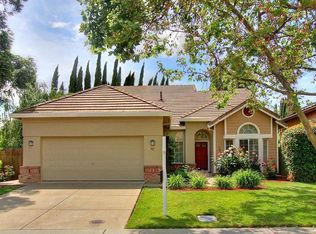 915 San Sebastian St, Davis, CA 95618