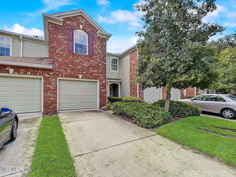 1st image of 7007 ROUNDLEAF Drive