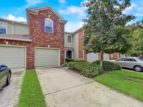 7007 ROUNDLEAF Drive, Jacksonville, FL 32258
