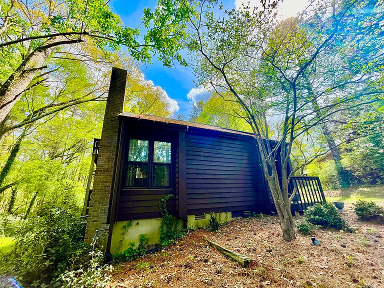 150 Brookstone Dr — Photo 18