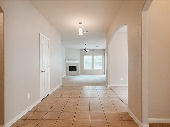 2nd image of 1004 Summer Wood Blvd