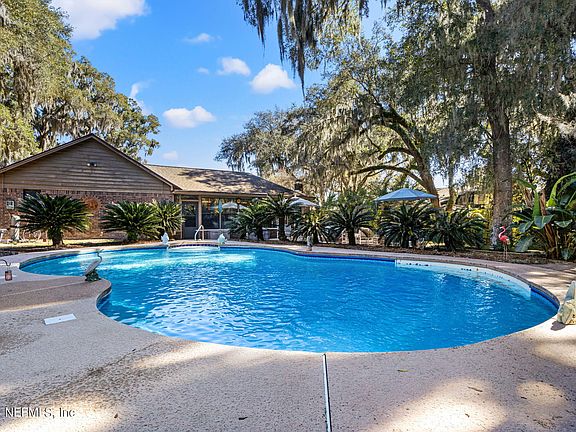 2nd image of 3058 WOODVEIL Lane