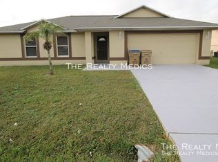 824 Nelson Dr, Kissimmee, FL 34758
