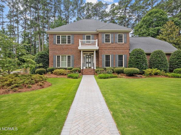 Greenville NC Single Family Homes For Sale - 186 Homes | Zillow