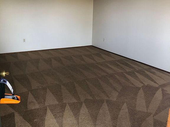 4th image of 8174 Kelton Dr #7