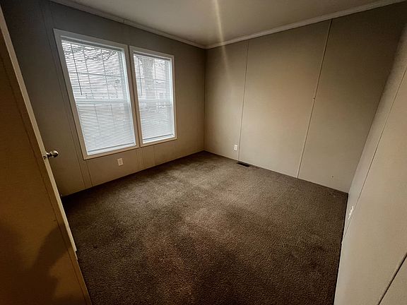 5th image of 15 Arbor St