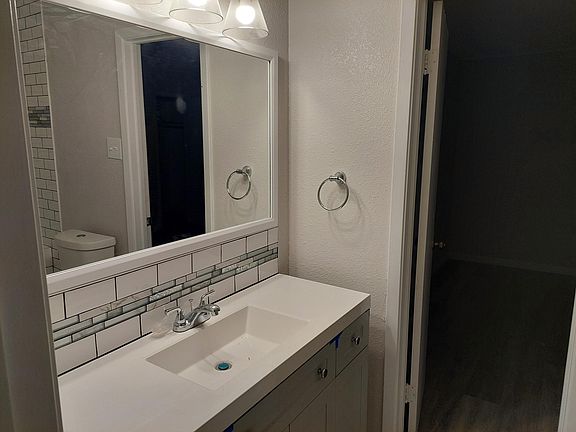 4th image of 456 Wildwood Ln