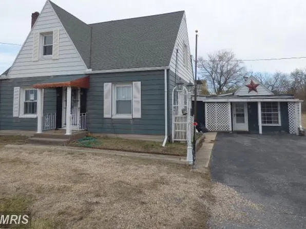 18132 Maugans Ave, Hagerstown, MD 21740