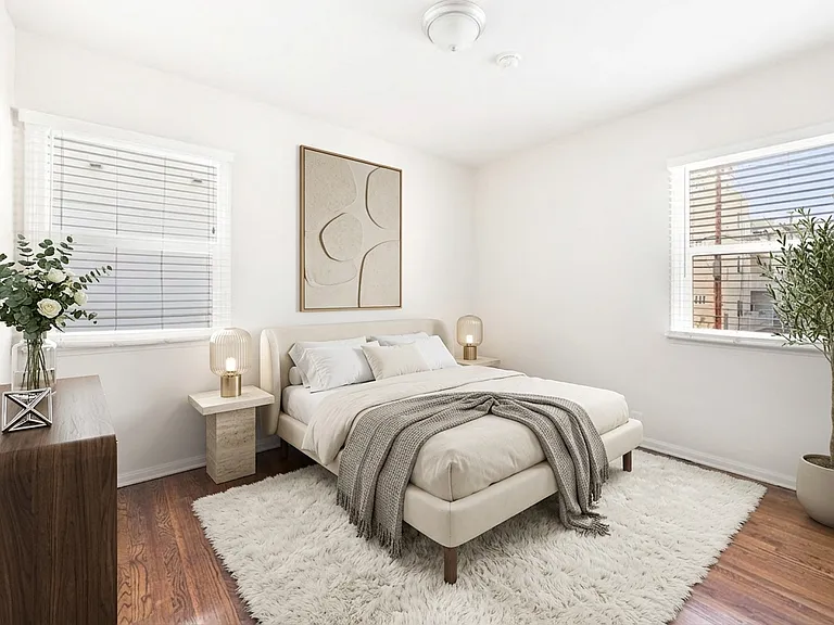 11218 Morrison St #6 — Photo 10