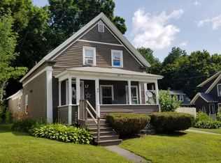 99 Green St, Augusta, ME 04330