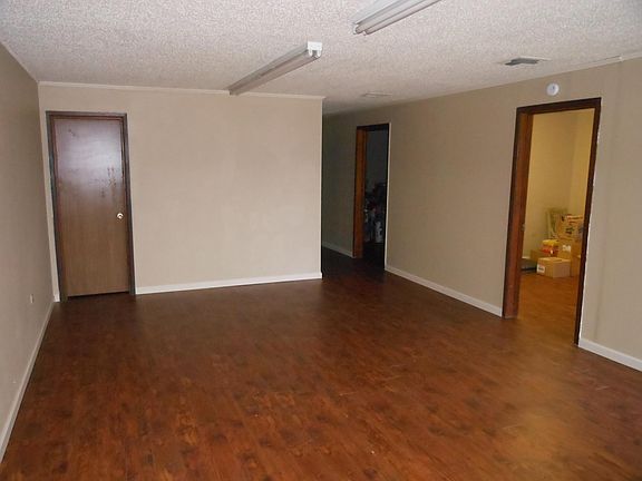 2nd image of 6502 W Park Ave