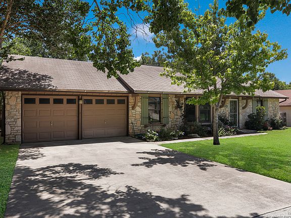 2nd image of 11412 Golden Oak Trail