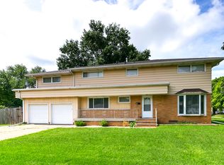 2808 27th St, Rock Island, IL