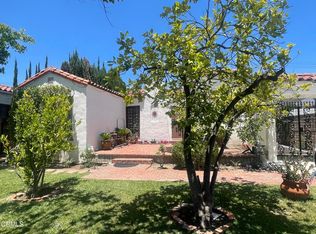 2467 E Villa St, Pasadena, CA 91107