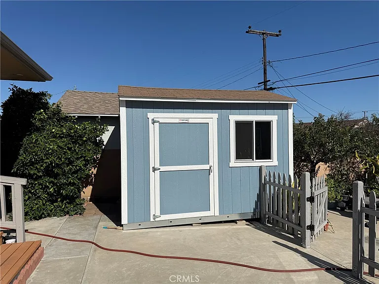 628 W Floral Dr — Photo 14