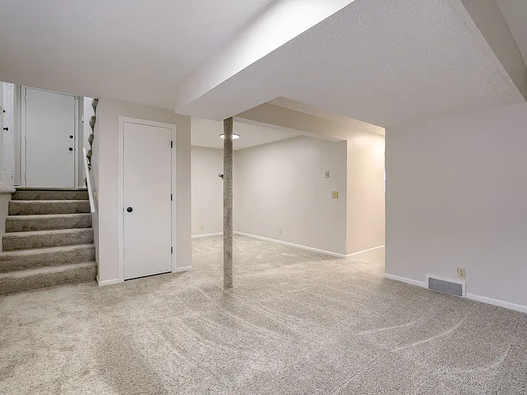 14627 Echo Hills Dr — Photo 21