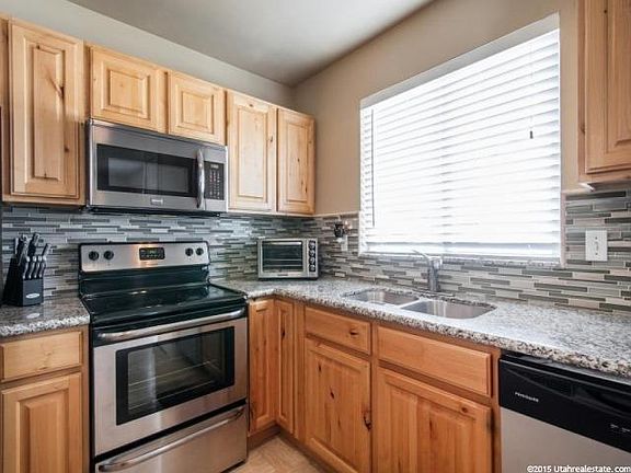 3rd image of 8369 S Sawtooth Oak Dr