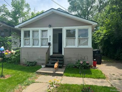 823 Remington Ave, Flint, MI, 48507