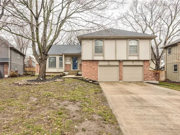 10015 Gillette St, Lenexa, KS 66215