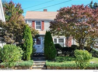 1248 Lindley St, Bridgeport, CT 06606