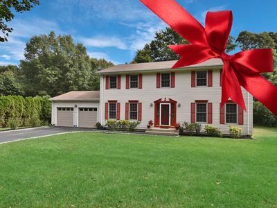 34 Twin Oaks Dr, Kings Park, NY, 11754