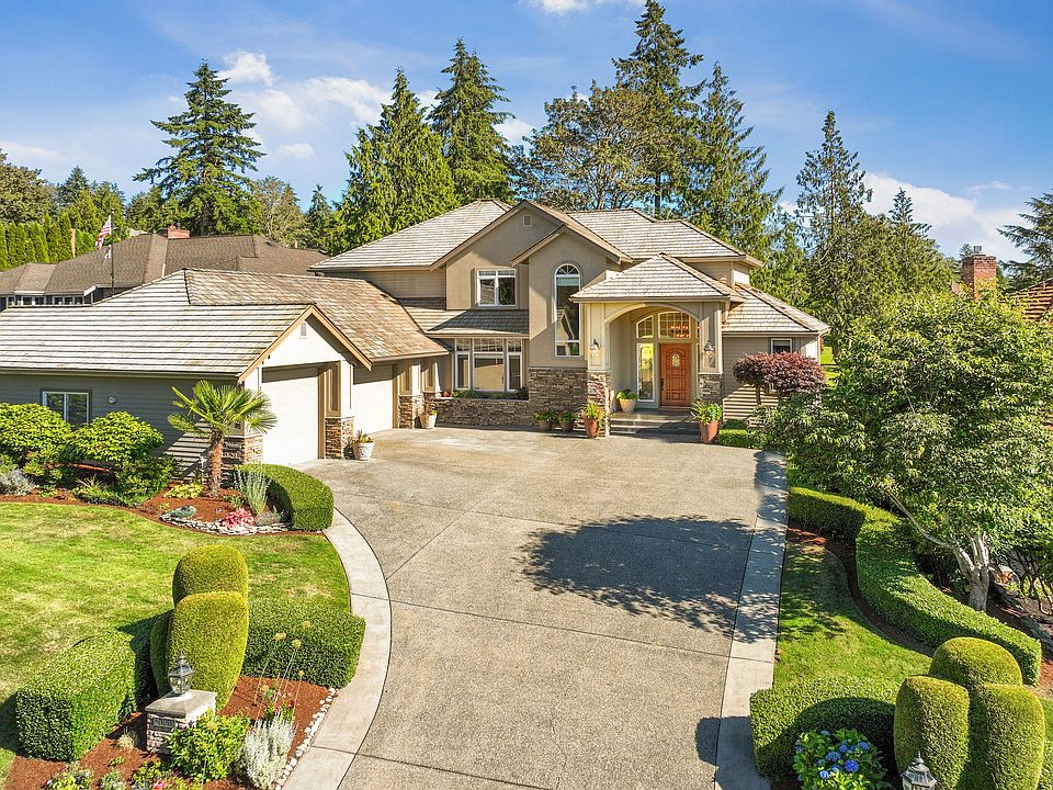 1st image of 20615 NE 142nd St
