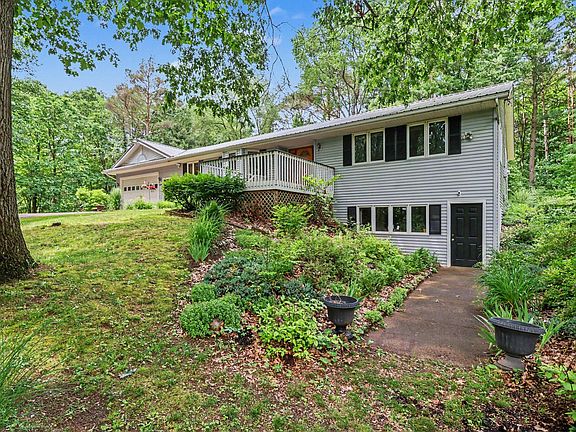 2nd image of 2985 W Kirby Rd