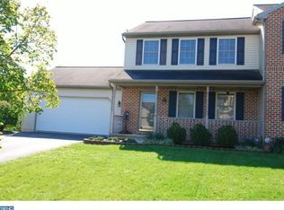 13 Cheery Ln, Denver, PA 17517