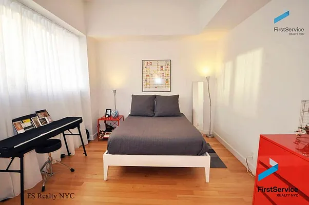 Rented by FirstService Realty (legacy) | media 15