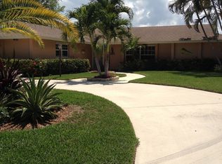 39 Yacht Club Pl, Tequesta, FL 33469
