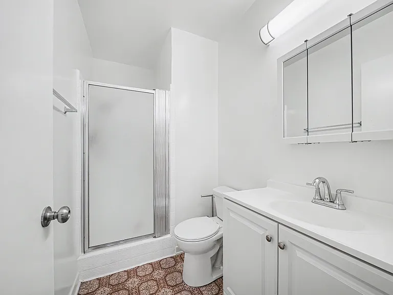 6342 Morse Ave #309 — Photo 38