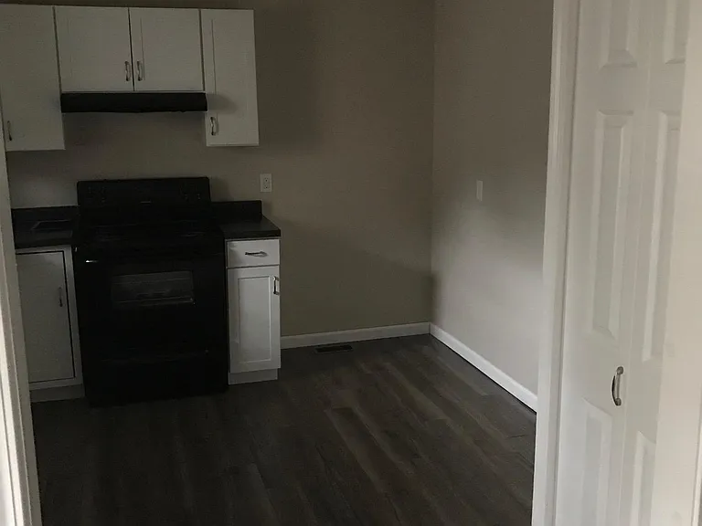 1447 Lafayette Ave #2 — Photo 5