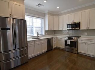 17 Walk Hill St #3D, Jamaica Plain, MA 02130