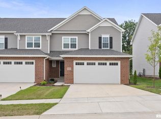 4032 Orchard Dr, Bettendorf, IA 52722