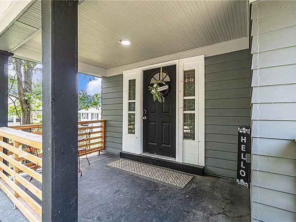4th image of 6836 S Benton Ave
