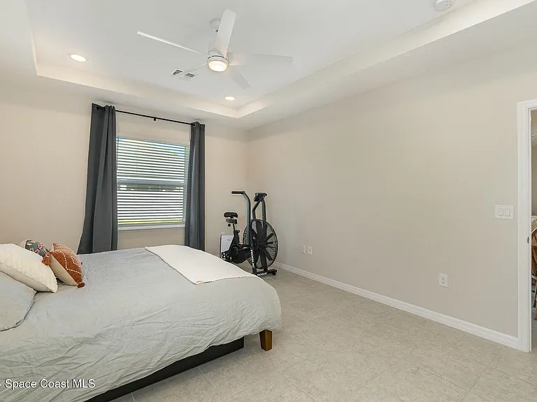 4832 Shannock Ave — Photo 14