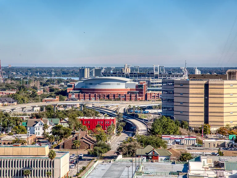 11 East View
