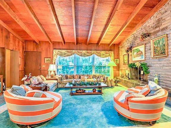 5th image of 1901 Highland Dr