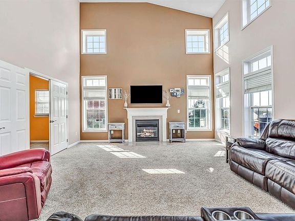5th image of 1203 Horse Trail Ct