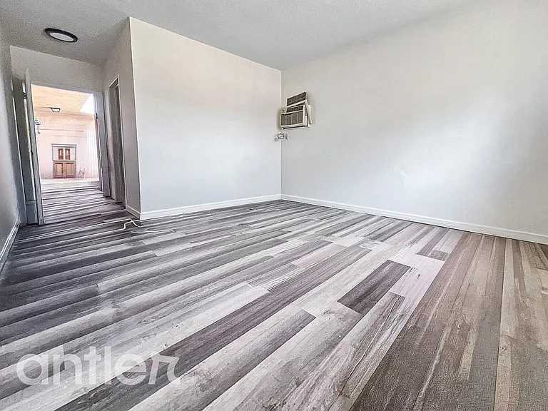 8734 Tobias Ave #B9 — Photo 1