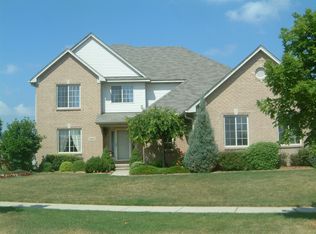 16385 Sassafras Ln, Macomb, MI